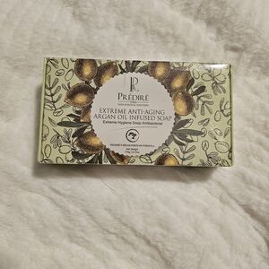 Prédiré Extreme Anti-Aging Argan Oil Infused Soap
